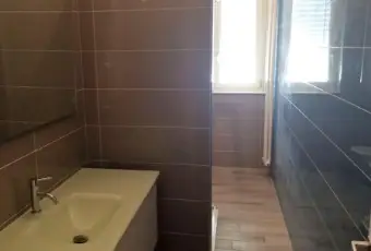 Rexer-Matera-Trilocale-arredato-BAGNO