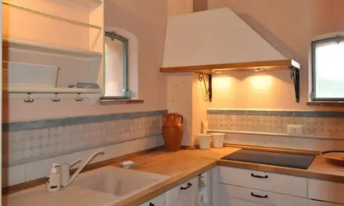 Rexer-Fabriano-Il-Granaio-di-Vichinano-CUCINA