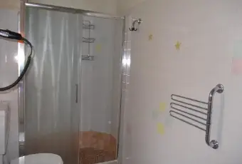 Rexer-Catania-Appartamento-in-centro-storico-BAGNO