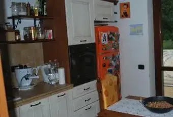 Rexer-Monte-Porzio-Catone-Trilocale-in-villa-CUCINA