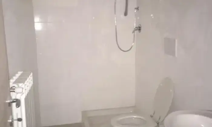 Rexer-Ronciglione-Appartamenti-ristrutturati-BAGNO