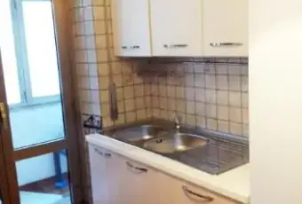 Rexer-Roma-Camera-per-studentesselavoratrici-CUCINA