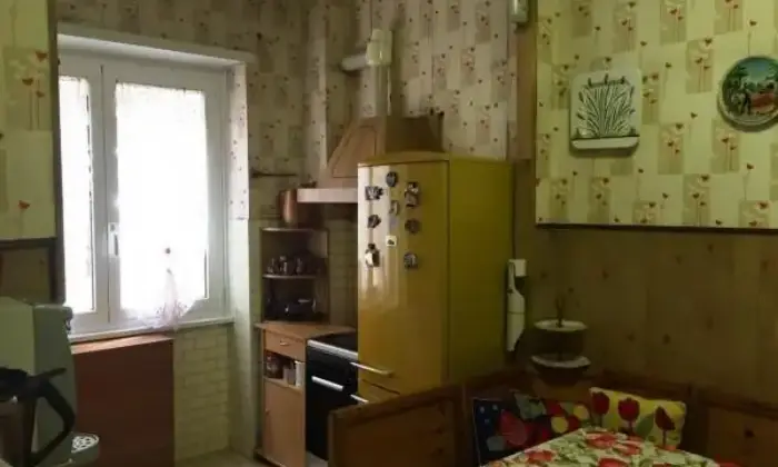 Rexer-Roma-Trilocale-Tiburtina-CUCINA