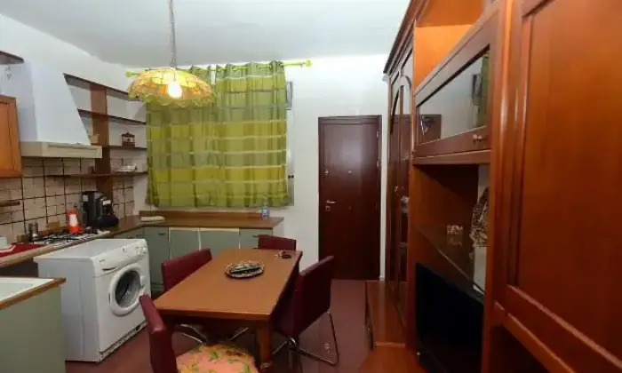 Rexer-Monreale-Bilocale-accessoriato-e-arredato-con-gusto-CUCINA