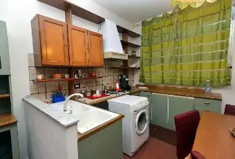Rexer-Monreale-Bilocale-accessoriato-e-arredato-con-gusto-CUCINA