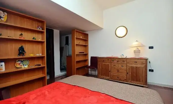Rexer-Monreale-Bilocale-accessoriato-e-arredato-con-gusto-CAMERA-DA-LETTO