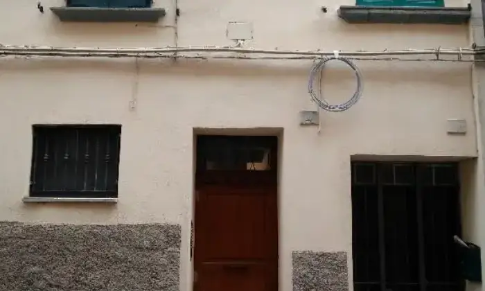 Rexer-Perugia-Affittasi-luminoso-appartamento-in-Corso-Garibaldi-ALTRO
