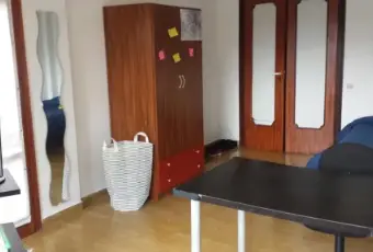 Rexer-Roma-AFFITTASI-CAMERA-SINGOLA-CAMERA-DA-LETTO