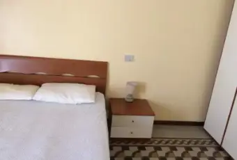 Rexer-Gioia-Tauro-Centrale-e-tranquillo-mini-appartamento-CAMERA-DA-LETTO