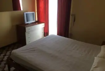 Rexer-Gioia-Tauro-Centrale-e-tranquillo-mini-appartamento-CAMERA-DA-LETTO