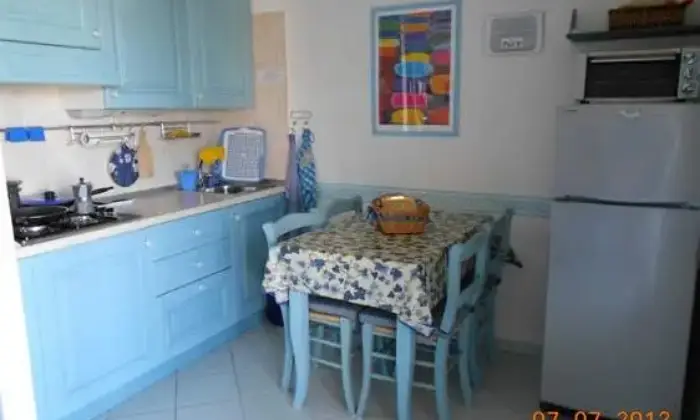 Rexer-Stintino-Delizioso-bilocale-vista-mare-vicino-alla-spiaggia-CUCINA