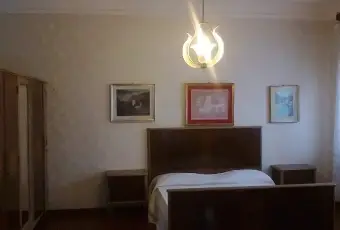 Rexer-Calasetta-Accogliente-e-luminoso-trilocale-vicino-alla-spiaggia-CAMERA-DA-LETTO