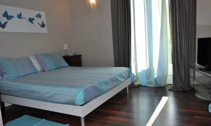 Rexer-Saluzzo-Appartamento-finemente-arredato-CAMERA-DA-LETTO