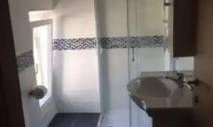Rexer-Chieti-Super-Attico-ampio-e-confortevole-con-vista-panoramica-BAGNO