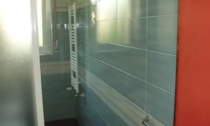 Rexer-Genova-Luminoso-bilocale-ristrutturato-piano-alto-BAGNO