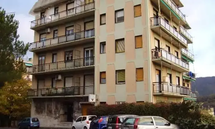 Rexer-Genova-Luminoso-bilocale-ristrutturato-piano-alto-ALTRO