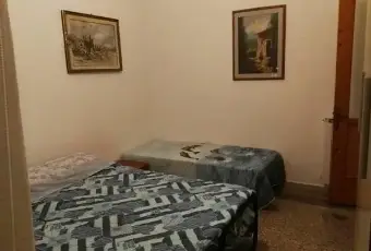 Rexer-La-Spezia-Grazioso-bilocale-in-centro-citt-CAMERA-DA-LETTO
