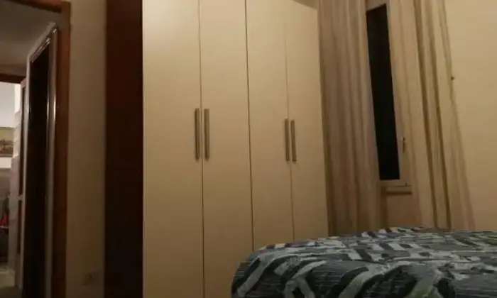 Rexer-La-Spezia-Grazioso-bilocale-in-centro-citt-CAMERA-DA-LETTO