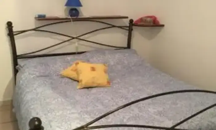 Rexer-Villasimius-Bilocale-accessoriato-e-climatizzato-centrale-CAMERA-DA-LETTO