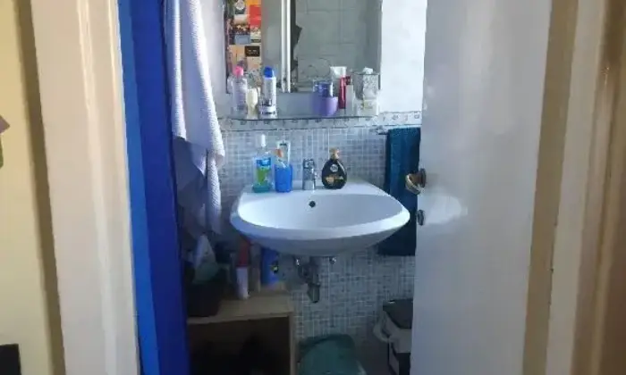 Rexer-Roma-Stanze-singole-Giulio-Agricola-BAGNO