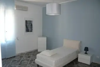 Rexer-Lecce-Elegante-stanza-CAMERA-DA-LETTO