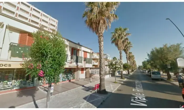 Rexer-SAN-BENEDETTO-DEL-TRONTO-VENDO-APPARTAMENTO-PRIMA-FILA-MARE-SALONE