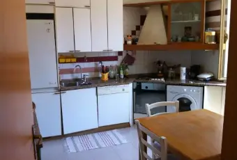 Rexer-Roma-Affittasi-ampia-stanza-singola-zona-PrenestinoMalatesta-CUCINA