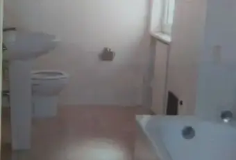 Rexer-Quargnento-Appartamento-in-bifamiliare-BAGNO