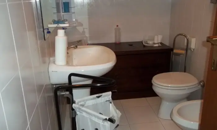 Rexer-Villasimius-Villasimius-in-villaggio-tranquillo-a-due-passi-dal-mare-con-piscina-e-tennis-BAGNO