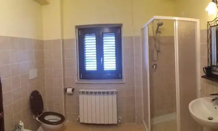 Rexer-Scoppito-Appartamento-a-Scoppito-AQ-BAGNO