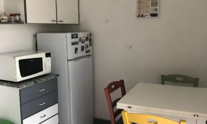 Rexer-Pisa-Da-Aprile-camera-singola-per-ragazza-Porta-a-Lucca-CUCINA