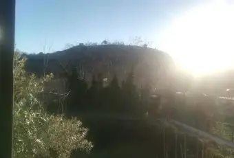 Rexer-Pozzuoli-Villetta-a-schiera-su-livelli-GIARDINO