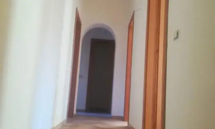 Rexer-Pozzuoli-Villetta-a-schiera-su-livelli-ALTRO