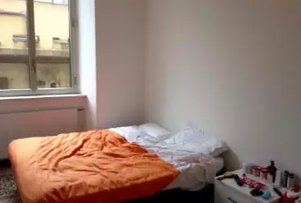 Rexer-Genova-Ampia-stanza-in-Genova-Principe-CAMERA-DA-LETTO