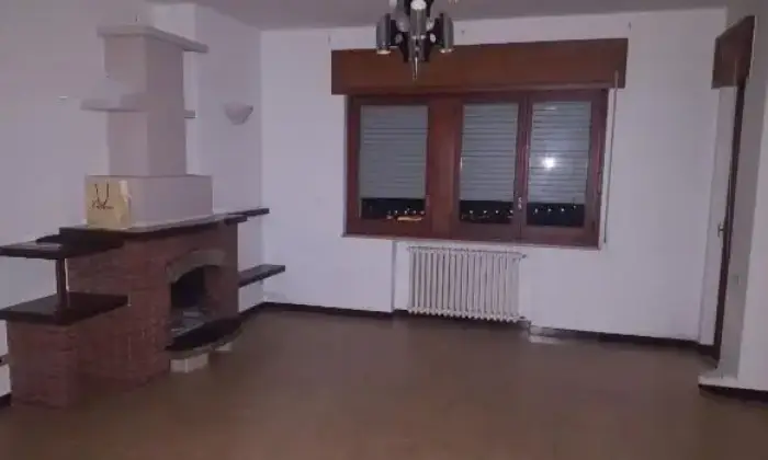 Rexer-Foglianise-Appartamento-con-Camino-e-Barbecue-SALONE