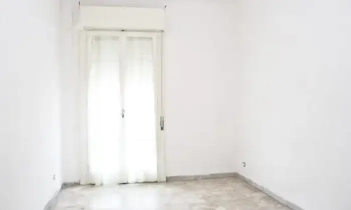 Rexer-Torre-Annunziata-Centralissimo-Appartamento-Uso-Studio-CAMERA-DA-LETTO