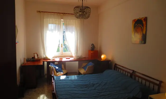 Rexer-Roma-Stanza-doppia-luminosa-Balduina-Gemelli-Cipro-Vaticano-CAMERA-DA-LETTO