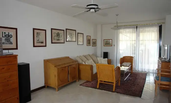 Rexer-Latisana-Villa-Aprilia-Marittima-SALONE
