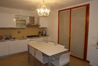Rexer-Lignano-Sabbiadoro-Villa-Adria-CUCINA