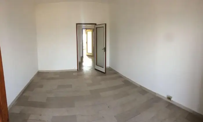 Rexer-Villafranca-dAsti-Trilocale-con-Box-Auto-ALTRO