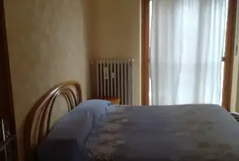 Rexer-Caselle-Torinese-Bilocale-ristrutturato-CAMERA-DA-LETTO