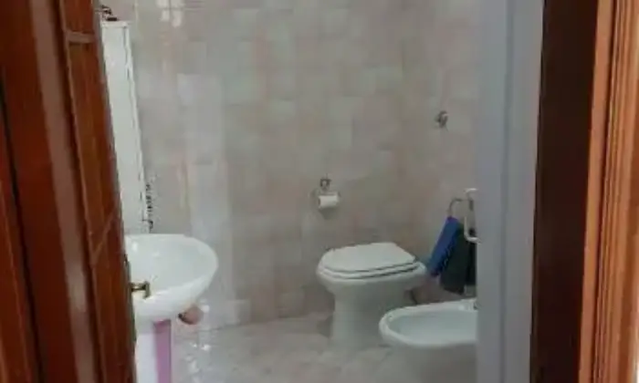 Rexer-Napoli-Appartamento-in-contesto-privato-BAGNO