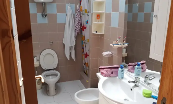 Rexer-Badesi-Sardegna-costa-nord-ot-bilocale-con-piscina-BAGNO