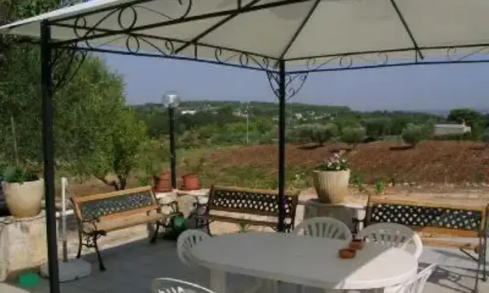 Rexer-Martina-Franca-Affittasi-Trulli-in-Valle-dItria-CUCINA