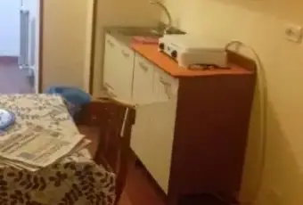 Rexer-Taranto-Affitto-di-bilocale-in-via-Anfiteatro-CUCINA