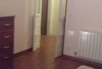 Rexer-Taranto-Affitto-di-bilocale-in-via-Anfiteatro-CAMERA-DA-LETTO