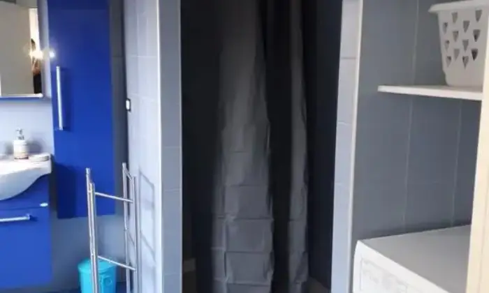 Rexer-Urbino-Centro-Storico-Urbino-appartamento-posti-letto-BAGNO