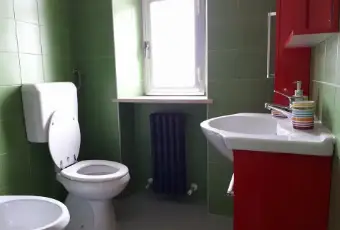 Rexer-Urbino-Centro-Storico-Urbino-appartamento-posti-letto-BAGNO