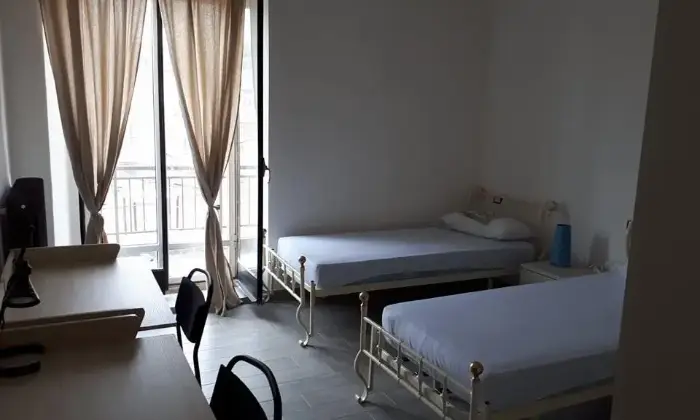 Rexer-Urbino-Centro-Storico-Urbino-appartamento-posti-letto-CAMERA-DA-LETTO