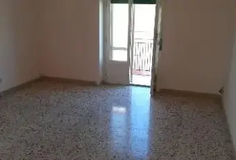 Rexer-Augusta-Luminoso-Appartamento-in-Centro-ALTRO
